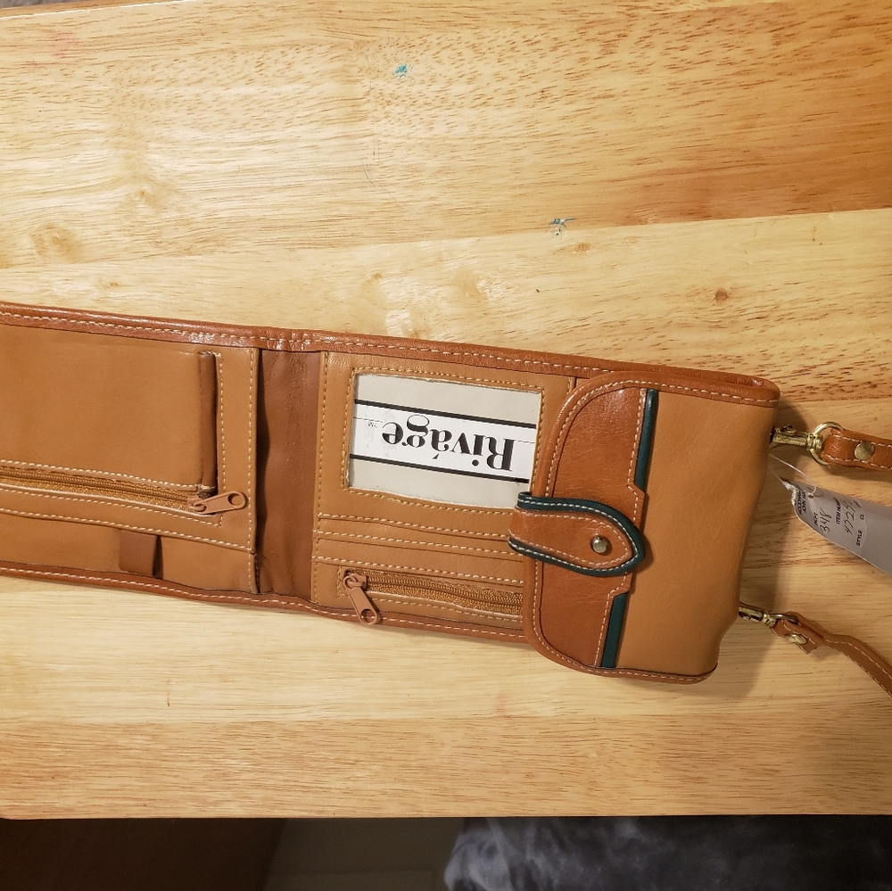 Purse - Picture 2 of 2